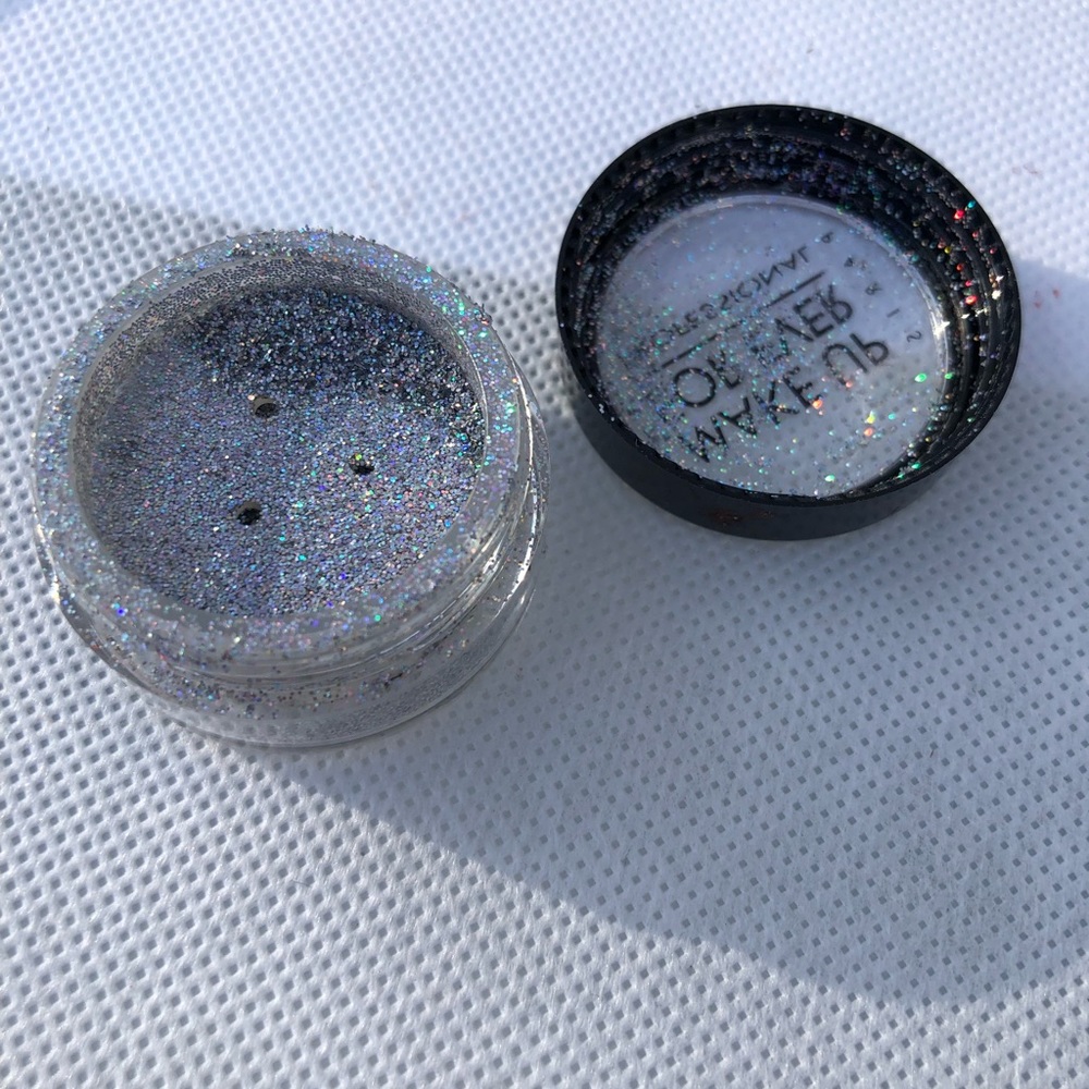 Makeup Forever Glitter #13 Eyeshadow Silver